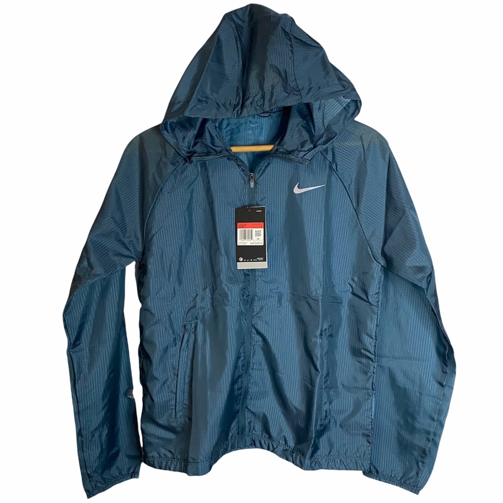 Nike Essential Jacket Swoosh Windbreaker Packable Water Repellent Large L